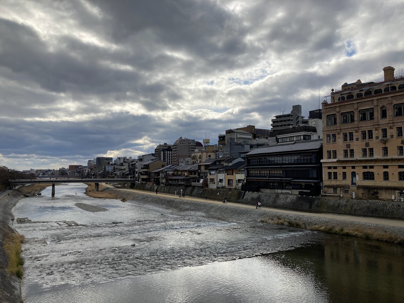 鴨川